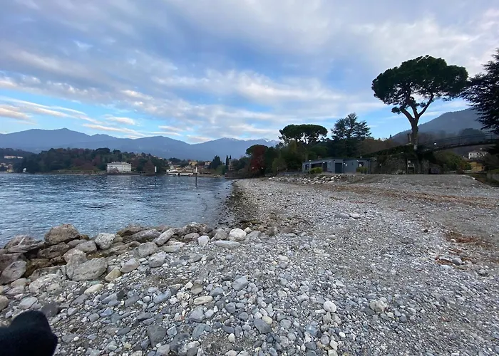 Daire Mella -la Corte - At The With Parking *
